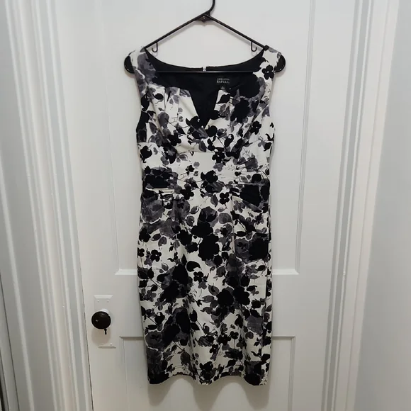 Adrianna Papell Black White Floral Dress Size 8 - Picture 1 of 10